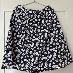 Flower pattern skirt